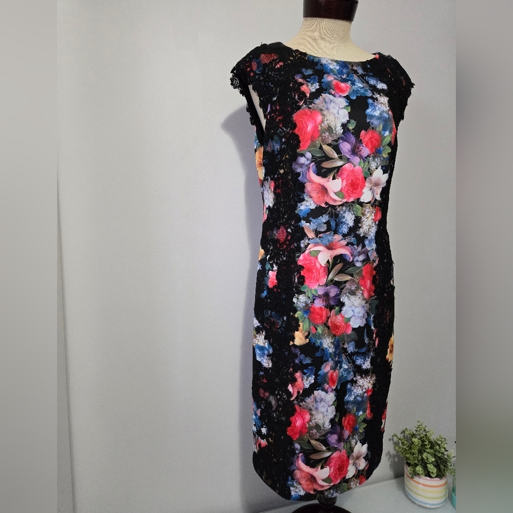 JOSEPH RIBKOFF Dark Floral and Lace Dress. Size 14 - Picture 2 of 13